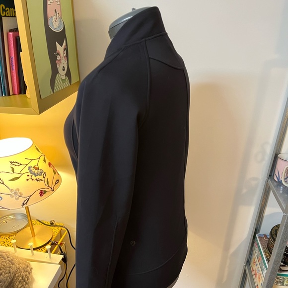 Lululemon stretchy soft scuba material sweater - Picture 3 of 6